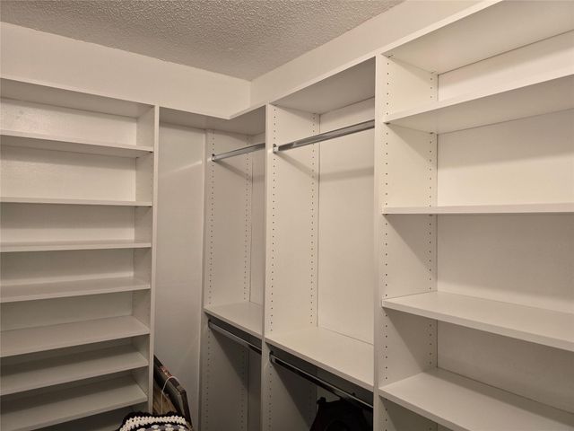 2103 Lucaya Bnd C-1, Coconut Creek, FL 33066