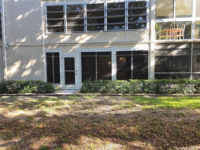 2103 Lucaya Bnd C-1, Coconut Creek, FL 33066