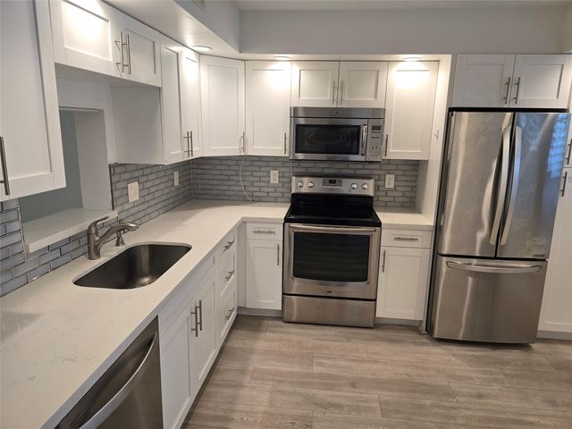 2103 Lucaya Bnd C-1, Coconut Creek, FL 33066