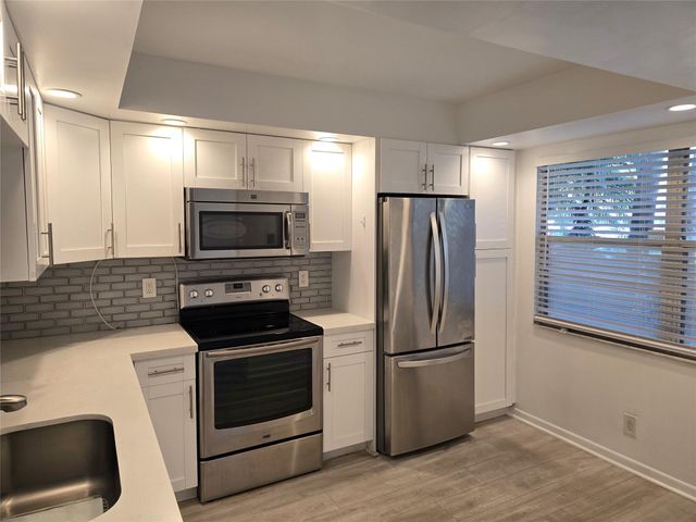 2103 Lucaya Bnd C-1, Coconut Creek, FL 33066