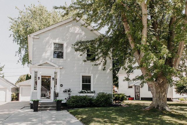 417 S 26TH STREET, Manitowoc, WI 54220