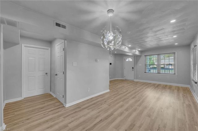 355 Ivy Home RD, Hampton, VA 23669