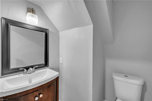 355 Ivy Home RD, Hampton, VA 23669