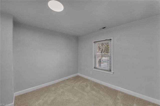 355 Ivy Home RD, Hampton, VA 23669