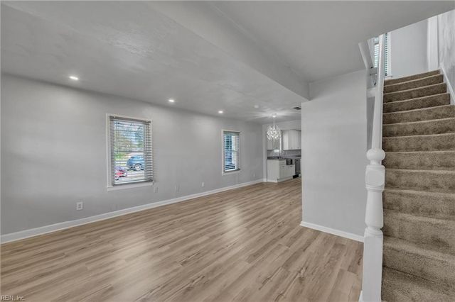 355 Ivy Home RD, Hampton, VA 23669