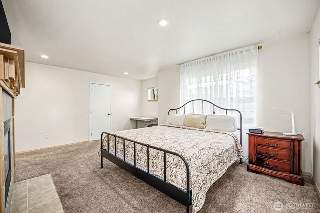 19736 99 Street Ct E, Bonney Lake, WA 98391