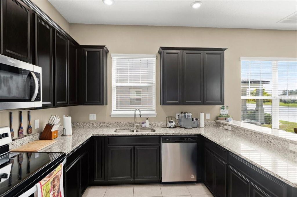 Image 9 of property listing at 2916 MELETO BOULEVARD, New Smyrna Beach, FL 32168