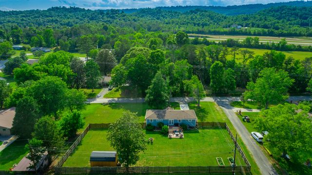 61 Cedar Lane, Trenton, GA 30752