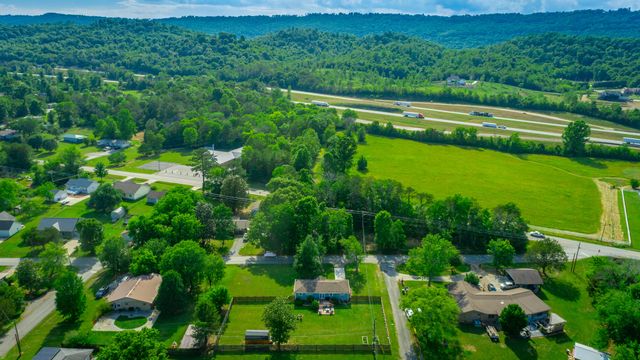 61 Cedar Lane, Trenton, GA 30752