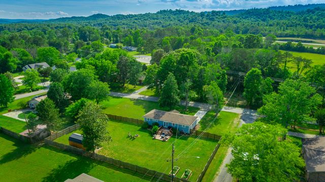 61 Cedar Lane, Trenton, GA 30752