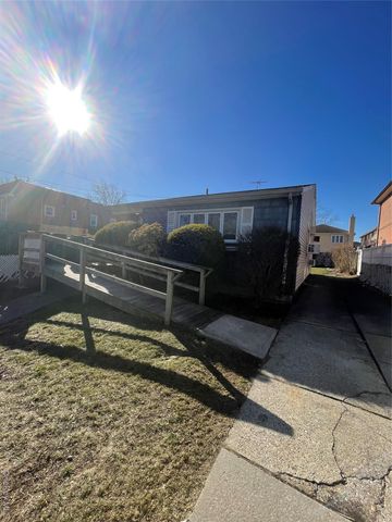 15458 20th Road, Whitestone, NY 11357