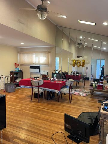 15458 20th Road, Whitestone, NY 11357