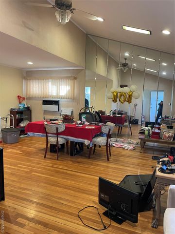 15458 20th Road, Whitestone, NY 11357