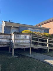 15458 20th Road, Whitestone, NY 11357