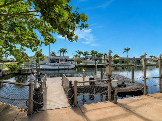 5016 MARLIN DRIVE, New Port Richey, FL 34652