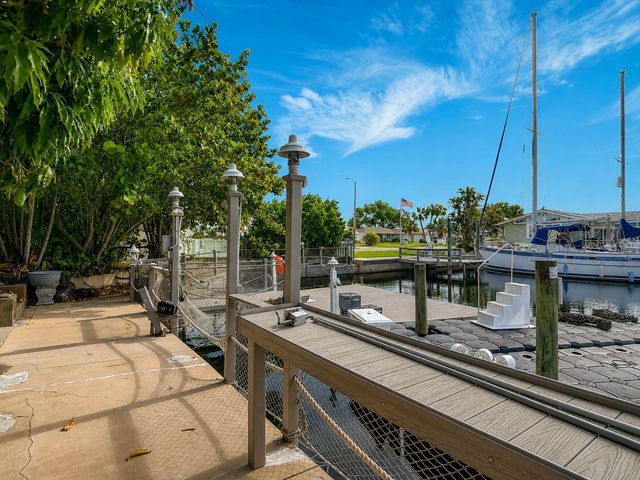 5016 MARLIN DRIVE, New Port Richey, FL 34652