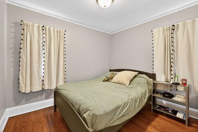 4900 Old Cedar Lake Road, Saint Louis Park, MN 55416