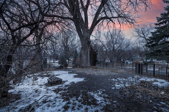 4900 Old Cedar Lake Road, Saint Louis Park, MN 55416