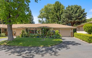 7610 Summitview Ave Apt 6, Yakima, WA 98908
