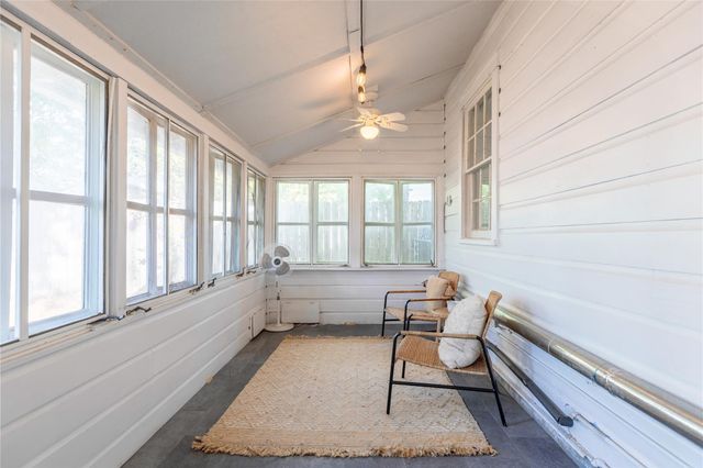 1028 E 43rd ST, Austin, TX 78751