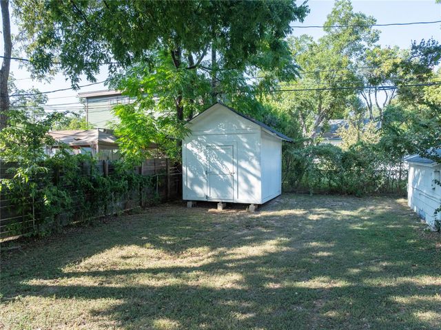 1028 E 43rd ST, Austin, TX 78751