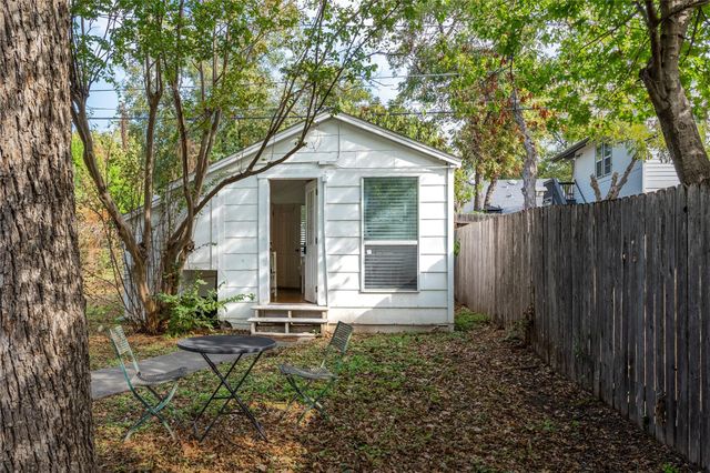1028 E 43rd ST, Austin, TX 78751