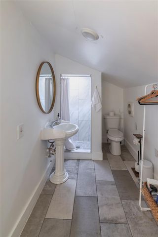1028 E 43rd ST, Austin, TX 78751
