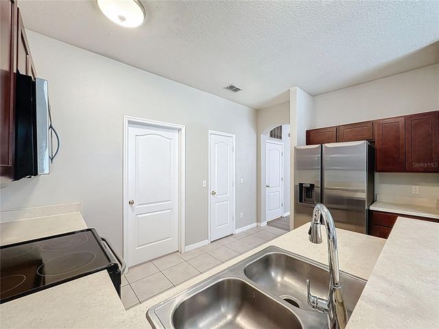 1893 ROYAL RIDGE DRIVE, Davenport, FL 33896