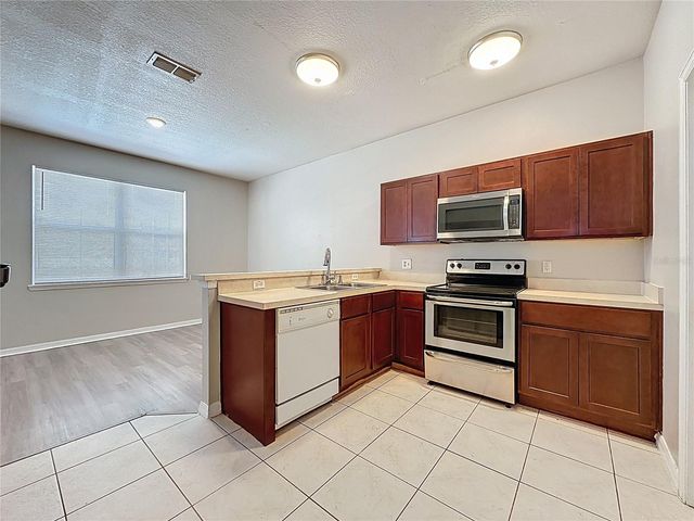 1893 ROYAL RIDGE DRIVE, Davenport, FL 33896