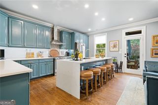535 Canton Walk, Roswell, GA 30075