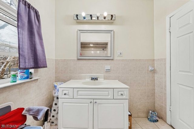 30 N 11Th St, Newark City, NJ 07107