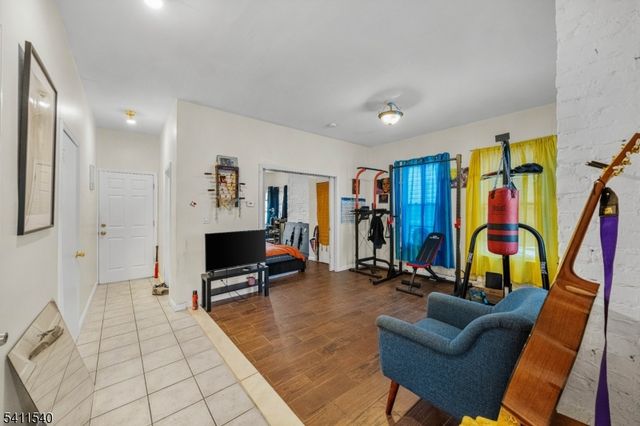 30 N 11Th St, Newark City, NJ 07107