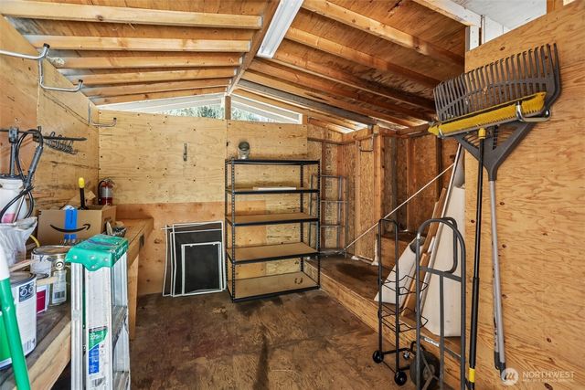 814 S Davies Road, Lake Stevens, WA 98258