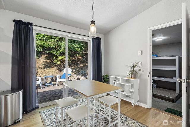 814 S Davies Road, Lake Stevens, WA 98258