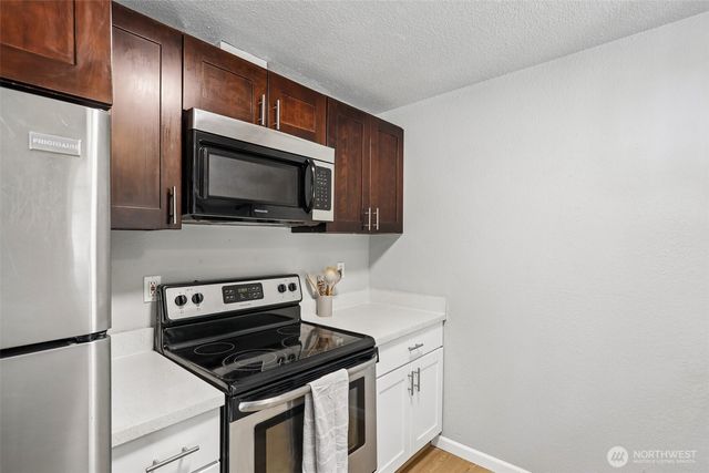 814 S Davies Road, Lake Stevens, WA 98258