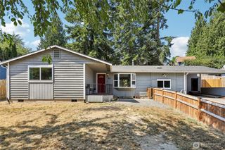 814 S Davies Road, Lake Stevens, WA 98258