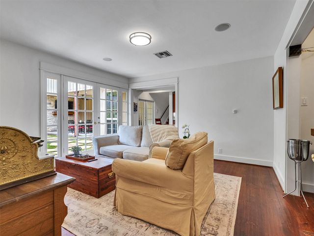 8202 Burkhart, Houston, TX 77055