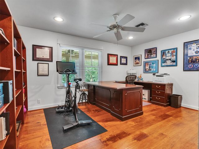 8202 Burkhart, Houston, TX 77055