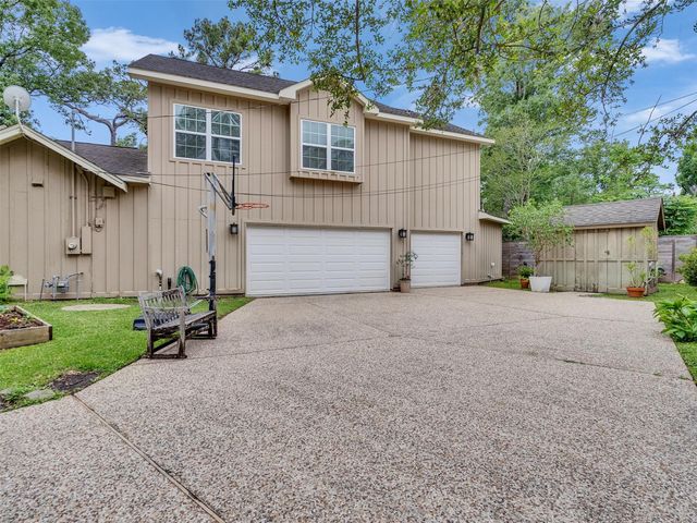 8202 Burkhart, Houston, TX 77055