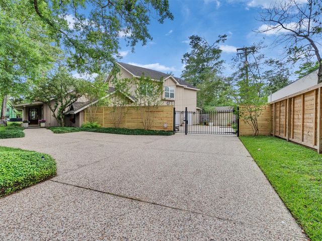 8202 Burkhart, Houston, TX 77055