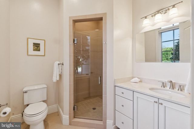 10700 BURBANK DR, Potomac, MD 20854