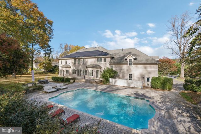 10700 BURBANK DR, Potomac, MD 20854