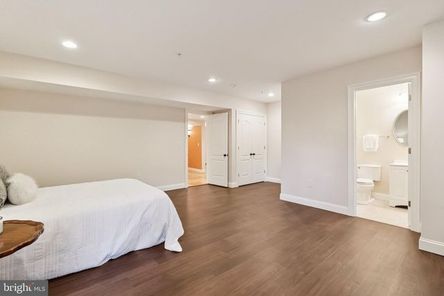 10700 BURBANK DR, Potomac, MD 20854