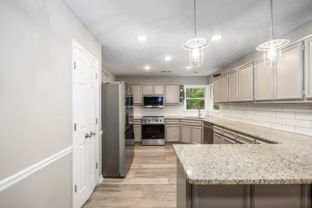 53 Lee Road 0518, Phenix City, AL 36870