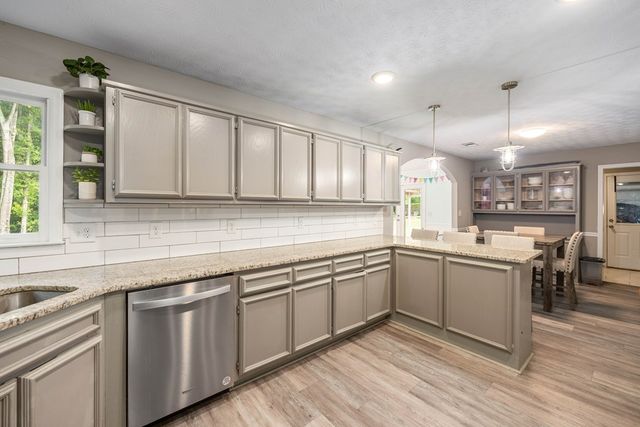 53 Lee Road 0518, Phenix City, AL 36870