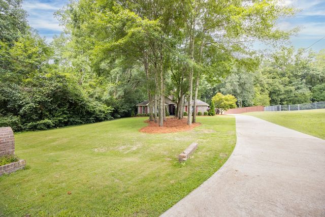 53 Lee Road 0518, Phenix City, AL 36870