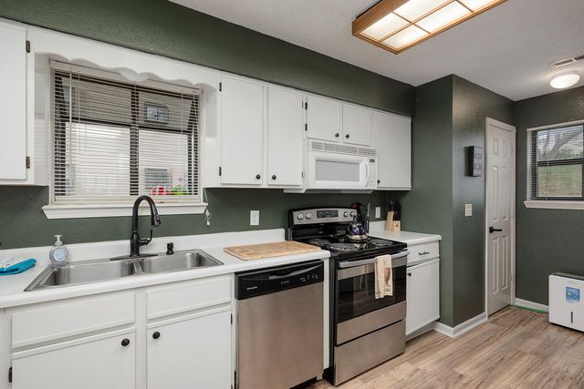 350 S Wildwood Drive F8, Branson, MO 65616