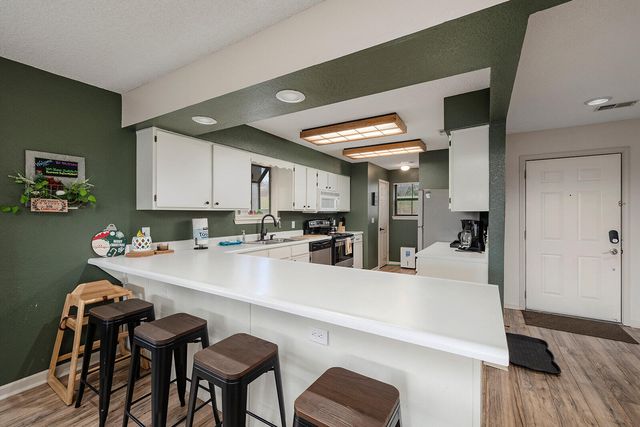 350 S Wildwood Drive F8, Branson, MO 65616