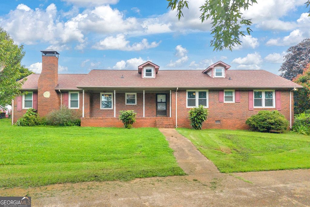 125 Smoke Rise Drive, Baldwin, GA 30511