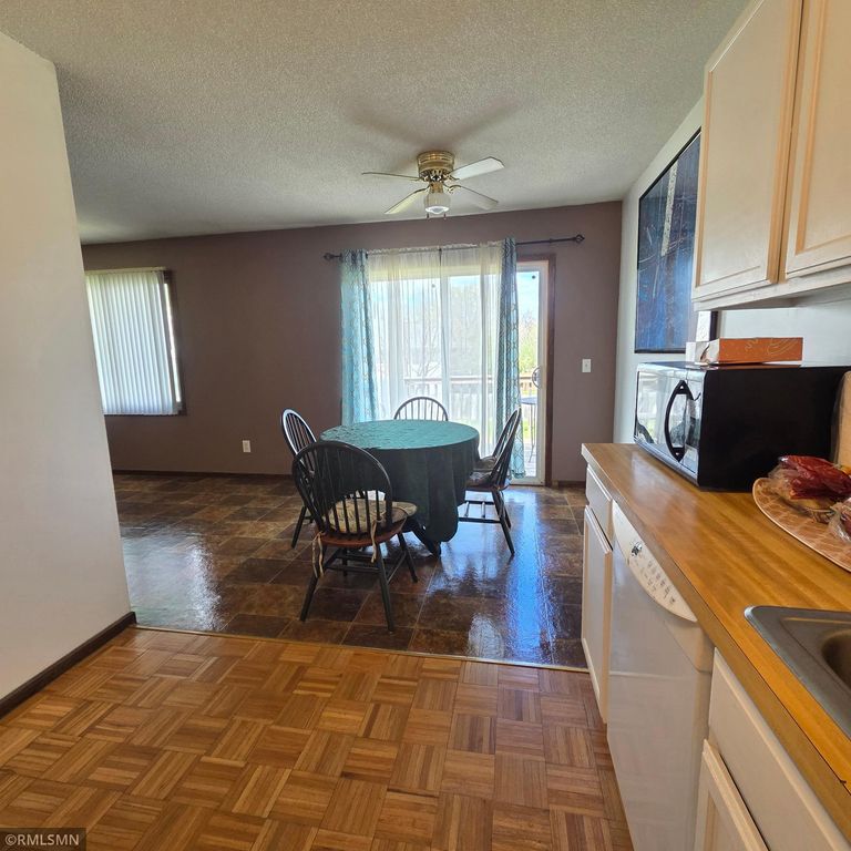 8704 Bass Creek Avenue N, Brooklyn Park, MN 55428 — photo 3